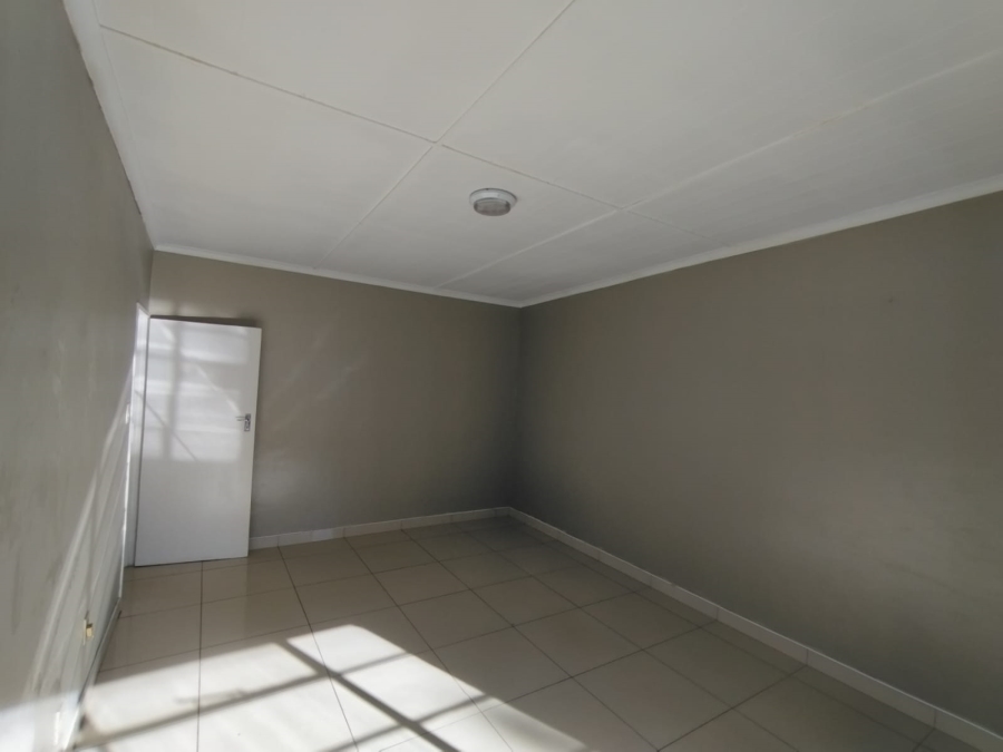 To Let 2 Bedroom Property for Rent in Harrismith Free State
